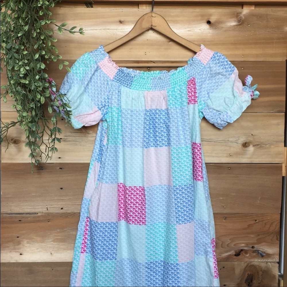 Vineyard Vines Patchwork Off The Shoulder Whale - image 3